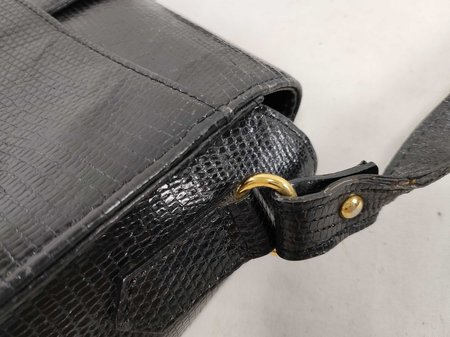 Yves Saint Laurent Cassandra Lizard Leather Shoulder Bag in Black