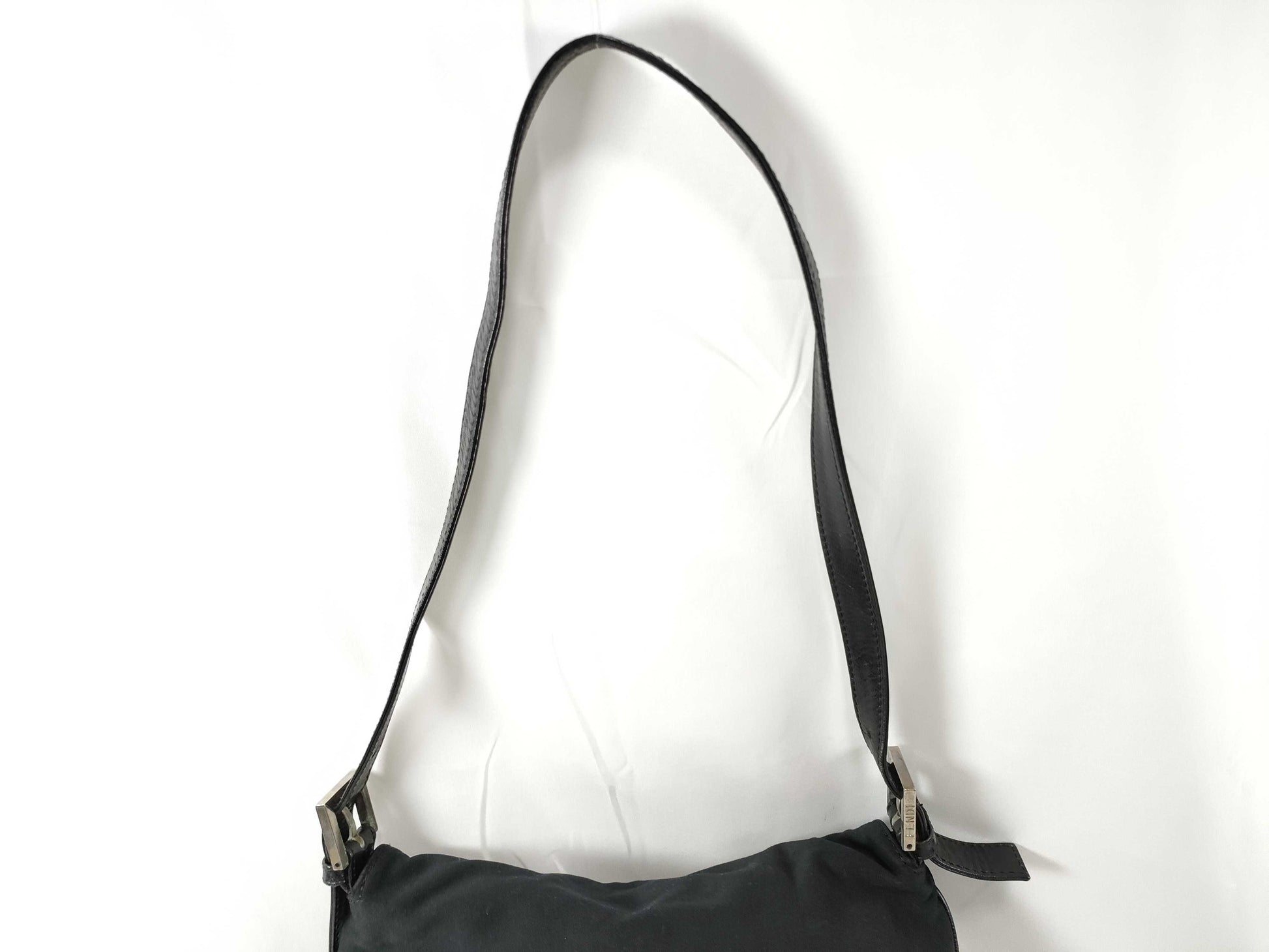 FENDI FENDI Fendi Shoulder Bag Black Shoulder Bag