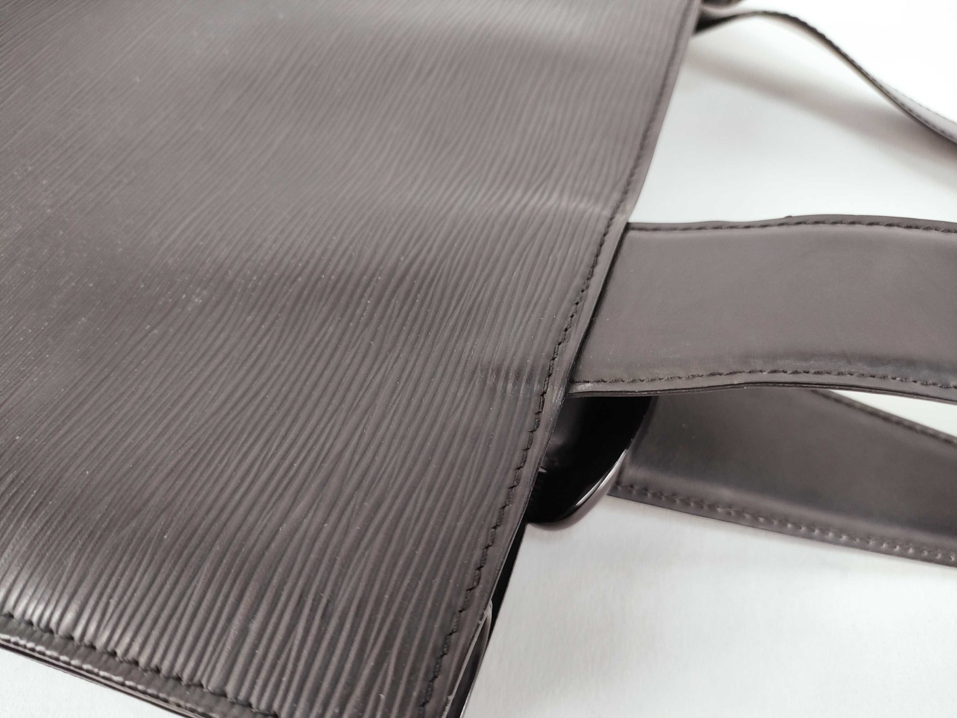 LOUIS VUITTON Epi Louis Vuitton Epi Gemo Tote Business Bag