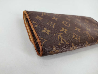 LOUIS VUITTON Monogram Pochette Twin Shoulder Bag