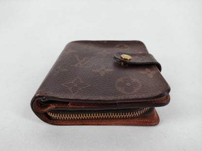 LOUIS VUITTON Monogram Louis Vuitton Zippy Coin Purse Wallet