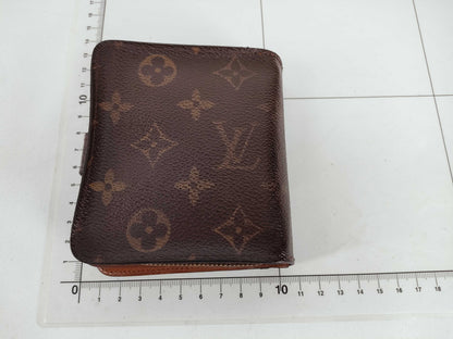 LOUIS VUITTON Monogram Louis Vuitton Zippy Coin Purse Wallet