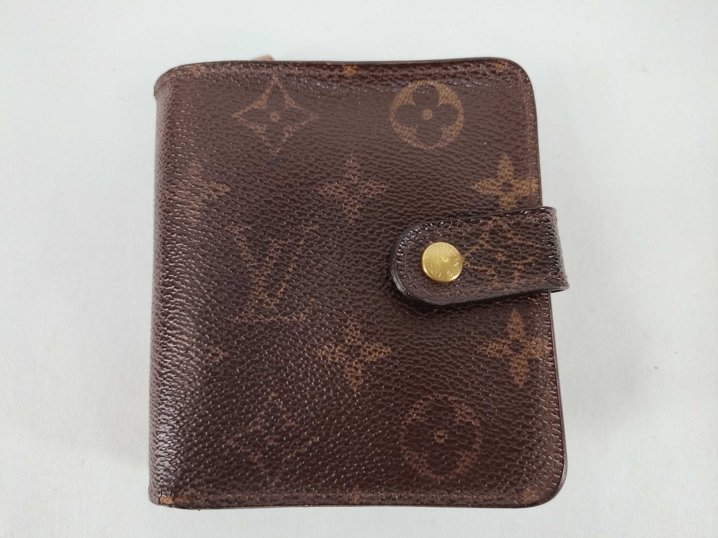 LOUIS VUITTON Monogram Louis Vuitton Zippy Coin Purse Wallet