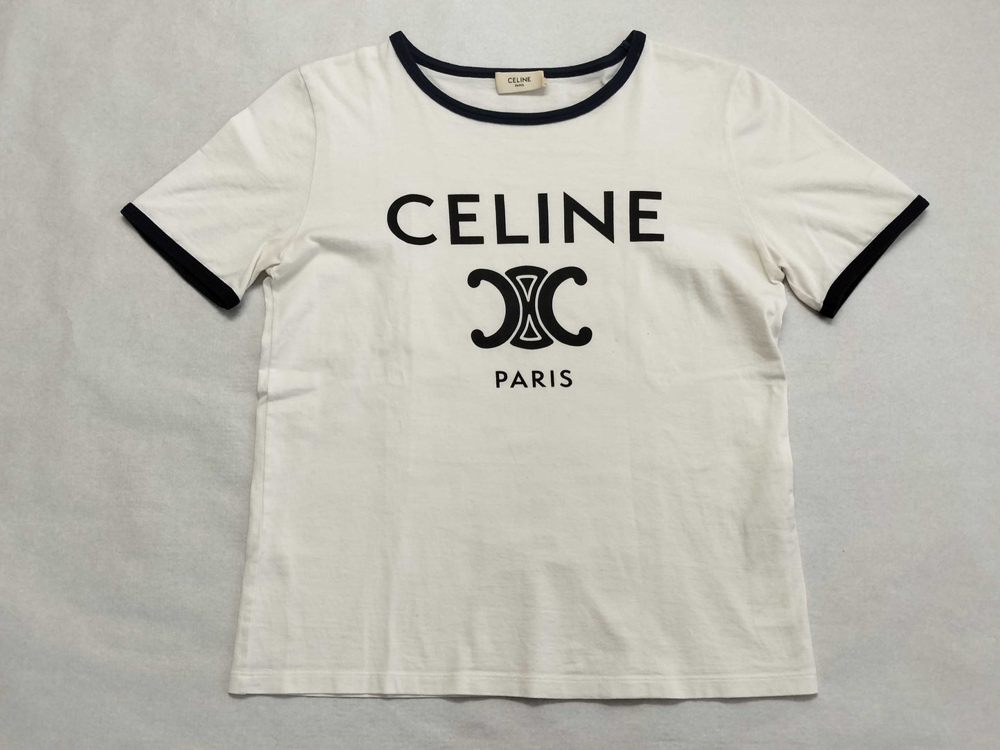CELINE Current T-shirt Triomphe Logo Two-tone Classic T-shirt