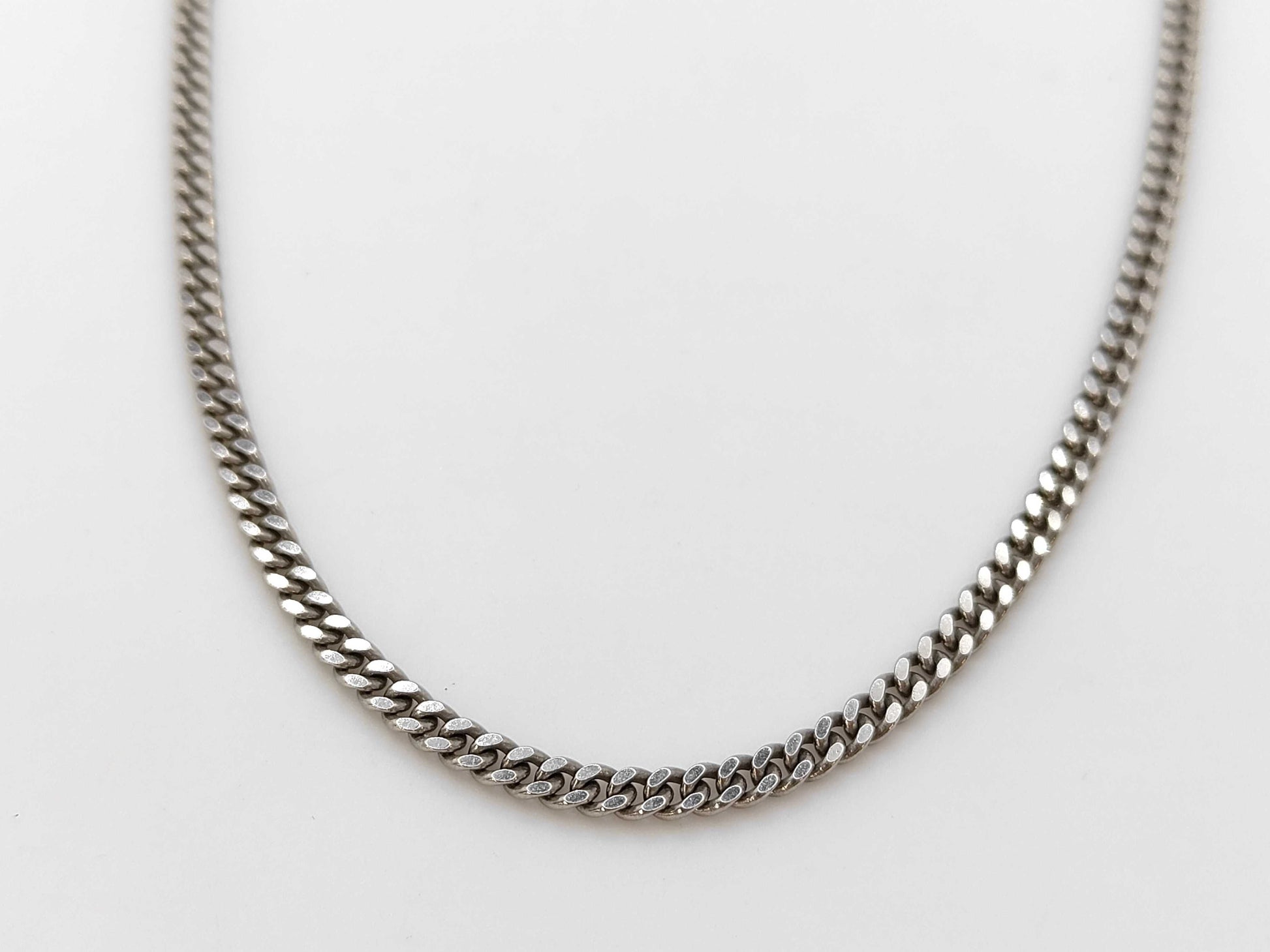 Pt850 33.8g Necklace 