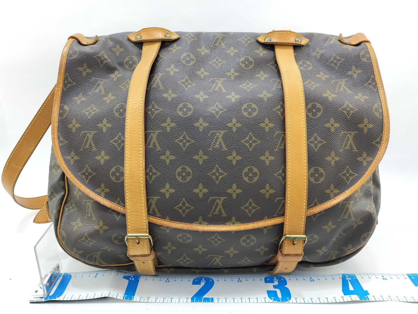 LOUIS VUITTON Monogram Saumur M42252 Shoulder Bag