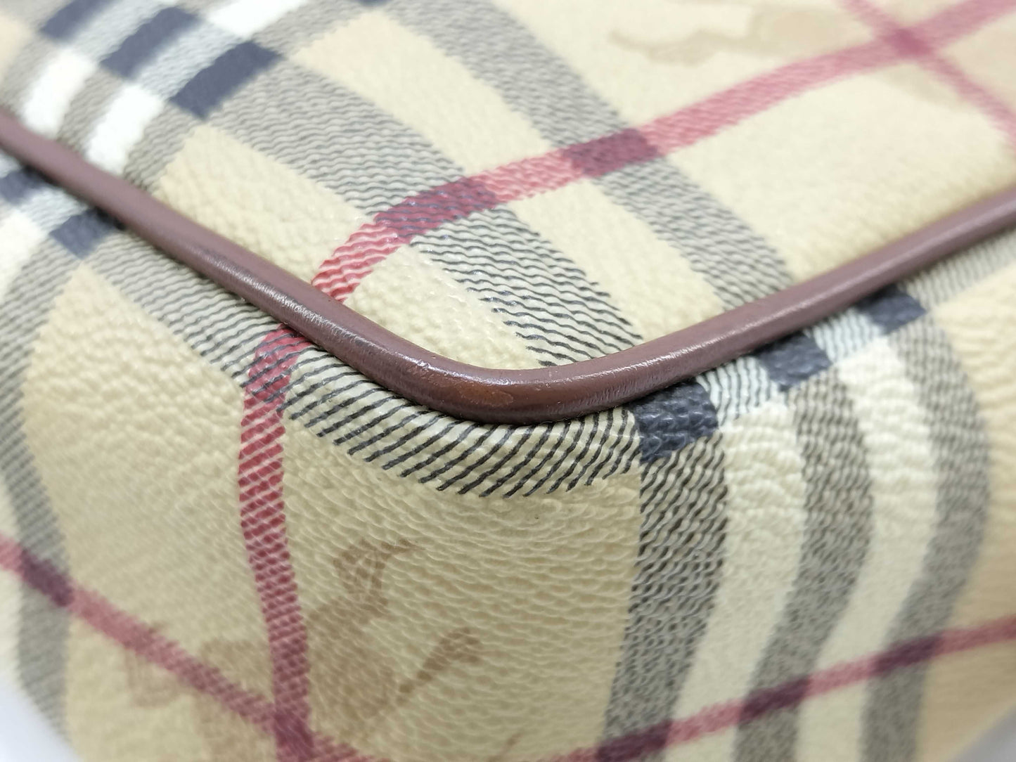 BURBERRY Nova Check Shoulder Bag