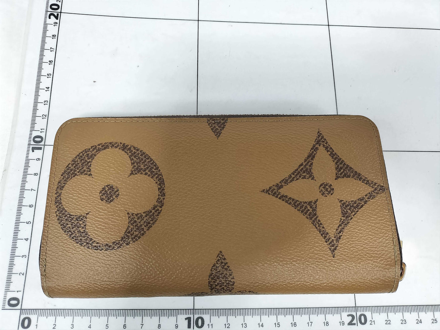 LOUIS VUITTON LV wallet wallet