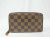 LOUIS VUITTON Damier Louis Vuitton Zippy Wallet Damier Wallet