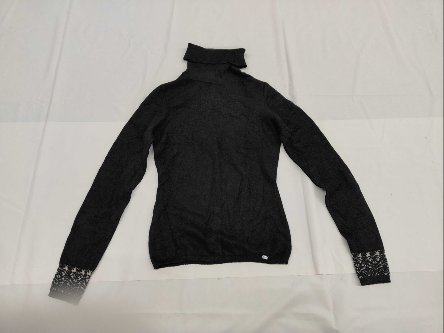 CHANEL Knit Tops Size 38