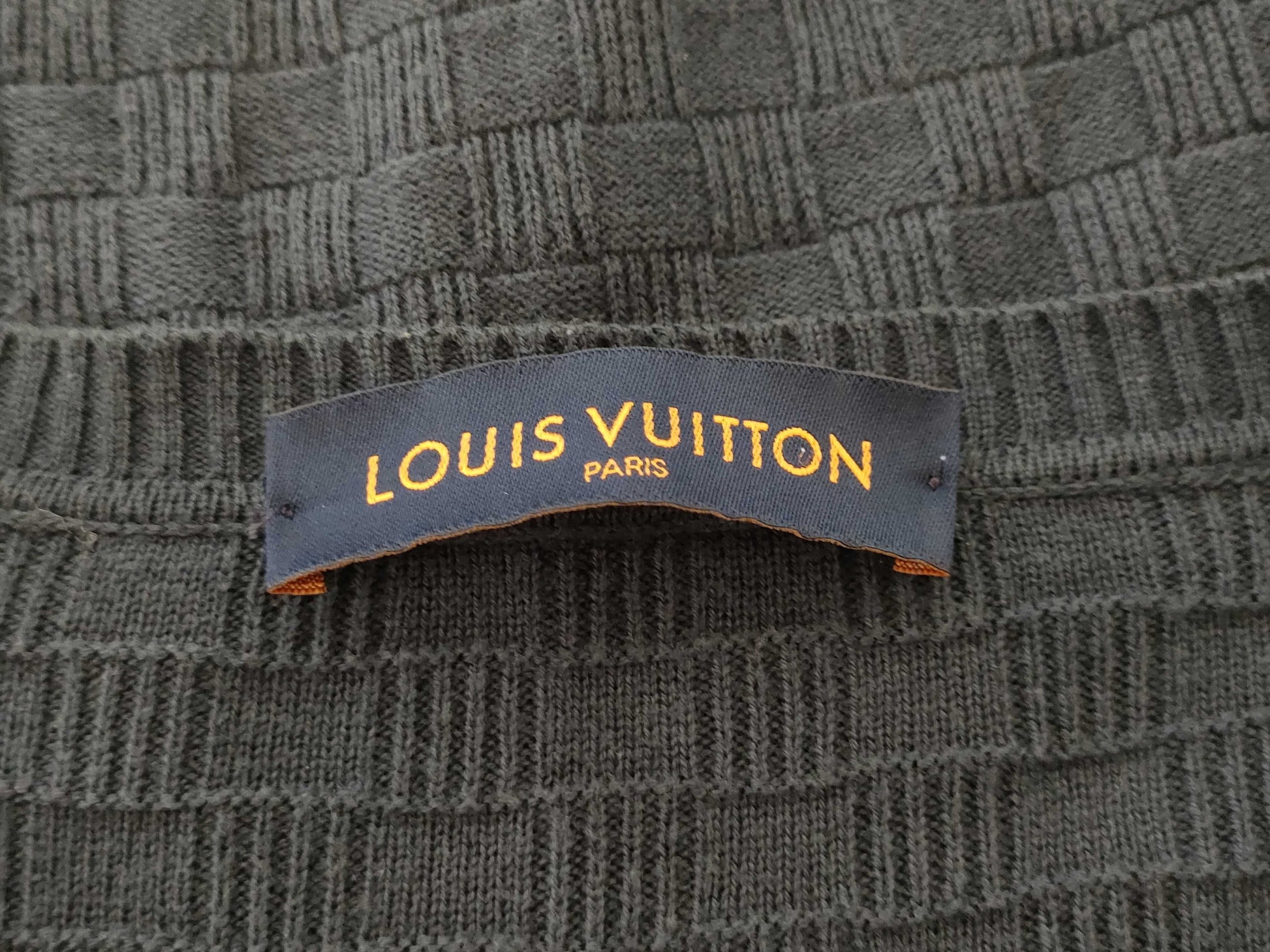 LOUIS VUITTON Knit Tops Tops