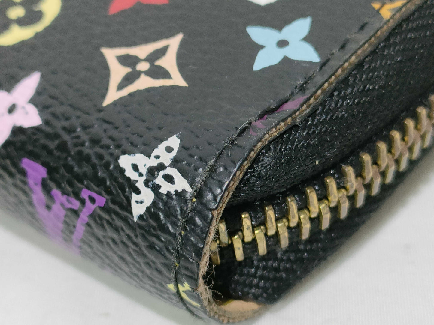 LOUIS VUITTON Monogram Multicolore Zippy Wallet
