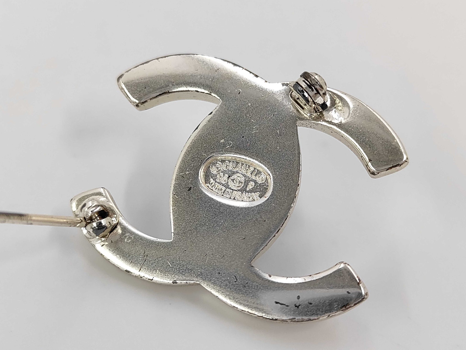 CHANEL Chanel brooch