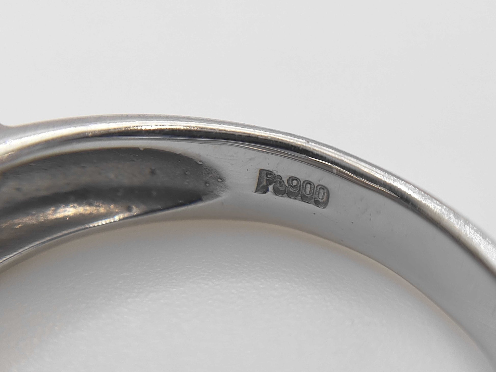 D1.00ct Pt900 6.1g Ring 