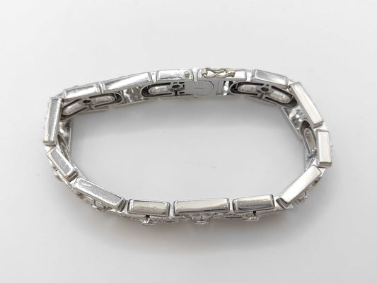 D2.24/1.75ct Pt900 116.9g Bracelet/Bangle 