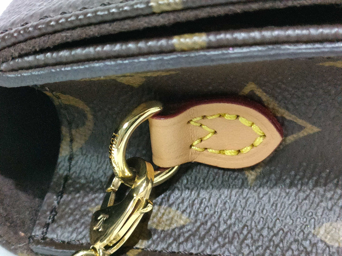 LOUIS VUITTON Monogram Wallet on Chain Lily M82509 RFID Shoulder Bag