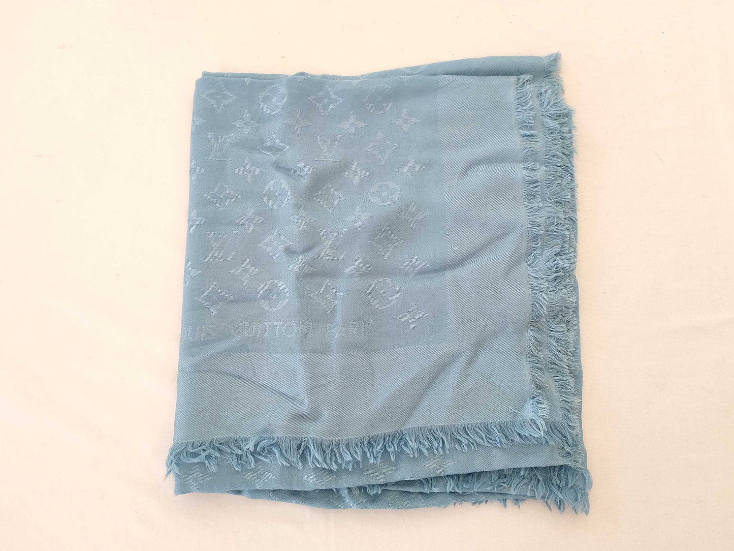 LOUIS VUITTON Monogram Louis Vuitton Scarf 140 Monogram Scarf with Tag