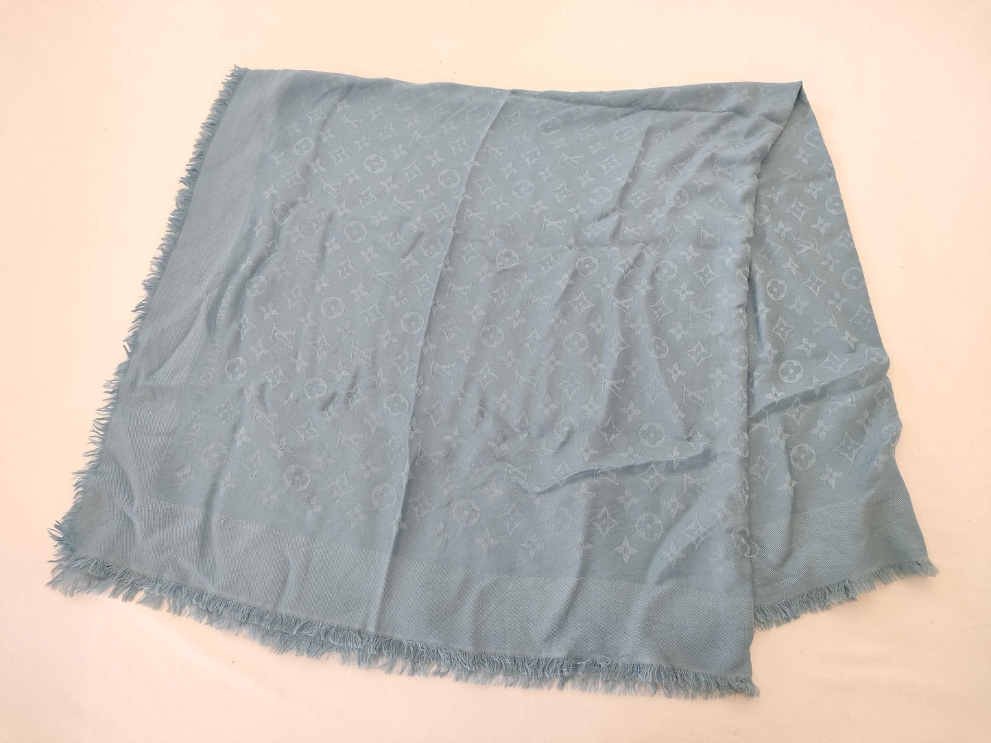 LOUIS VUITTON Monogram Louis Vuitton Scarf 140 Monogram Scarf with Tag
