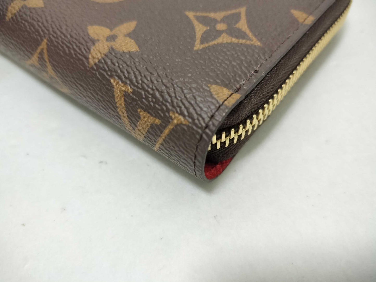 LOUIS VUITTON Monogram LV Zippy Wallet M41896 Wallet