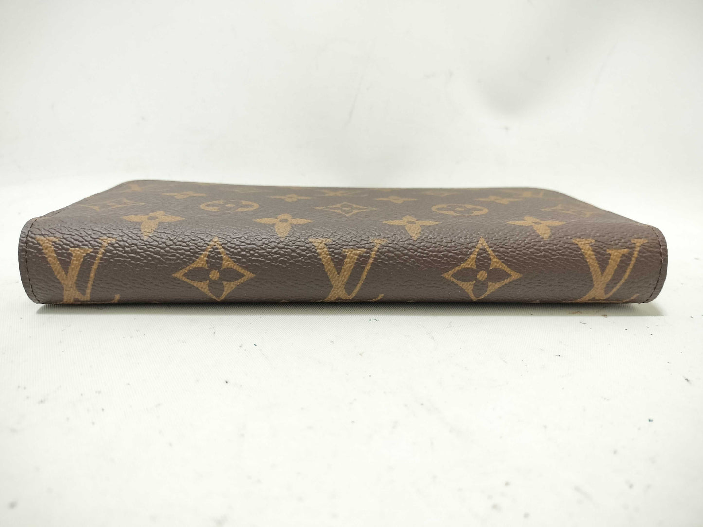 LOUIS VUITTON Monogram LV Zippy Wallet M41896 Wallet