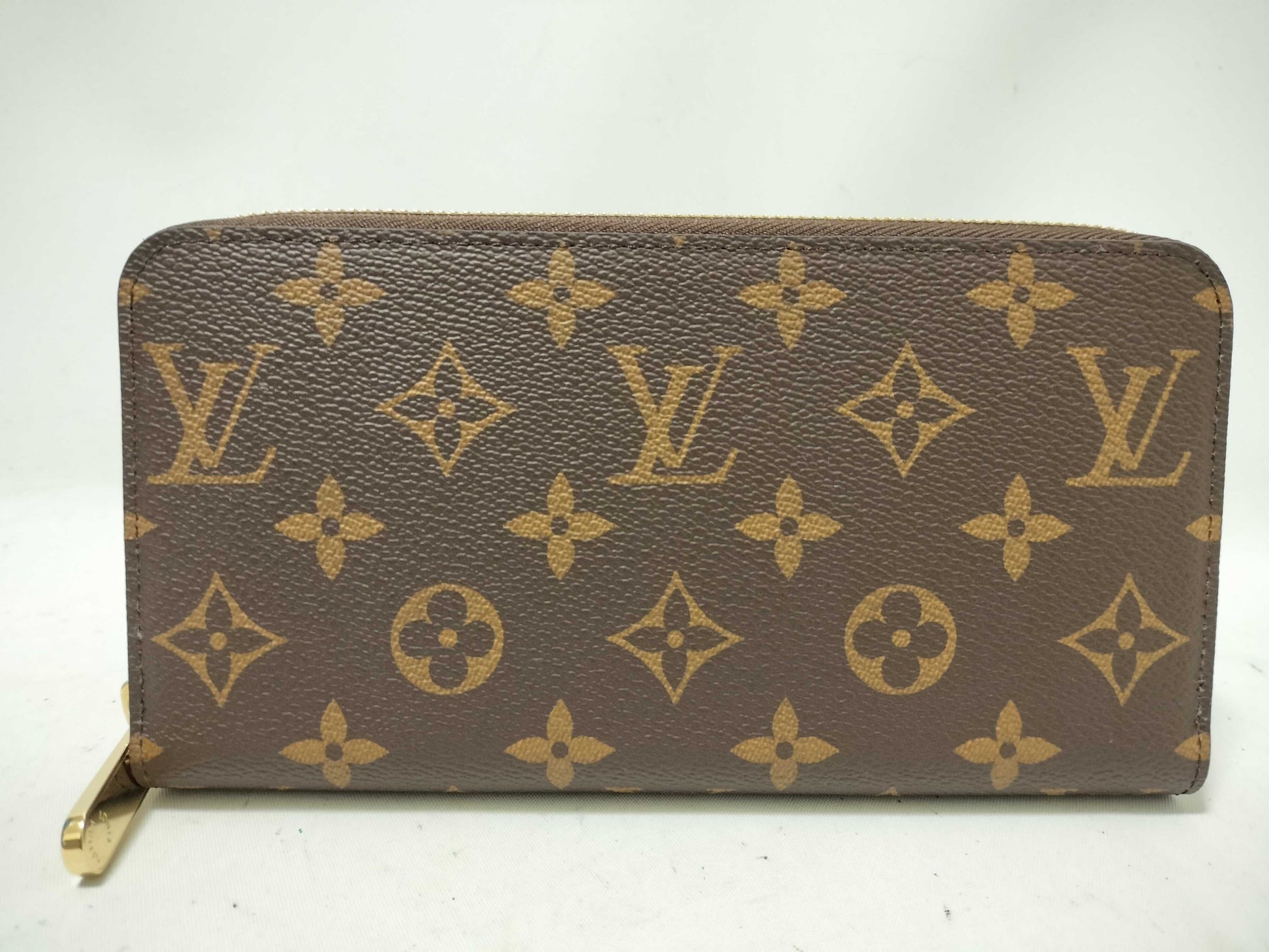 LOUIS VUITTON Monogram LV Zippy Wallet M41896 Wallet