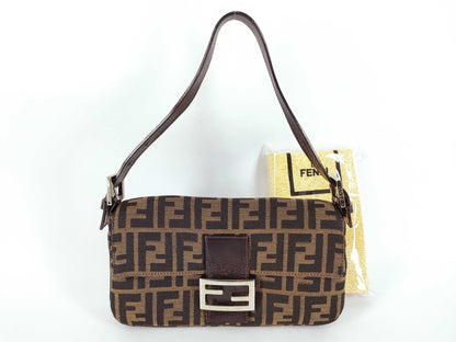 FENDI Mamma Bucket Shoulder Bag