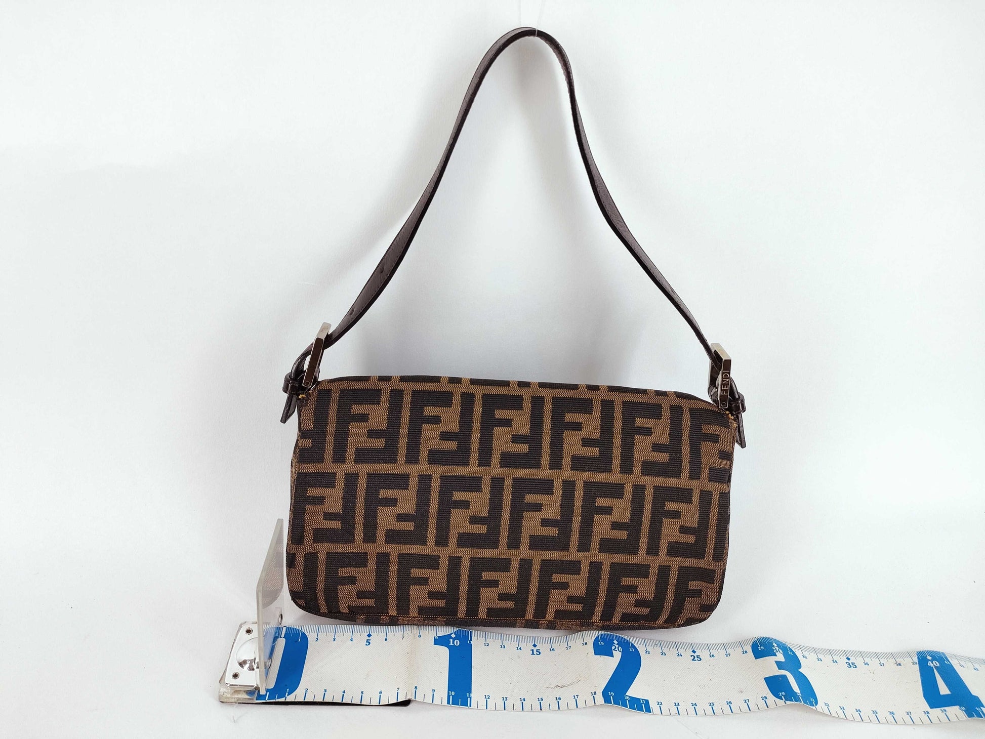 FENDI Mamma Bucket Shoulder Bag