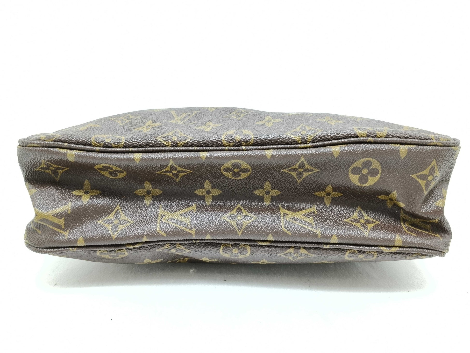 LOUIS VUITTON Monogram True Toilet Monogram Pouch