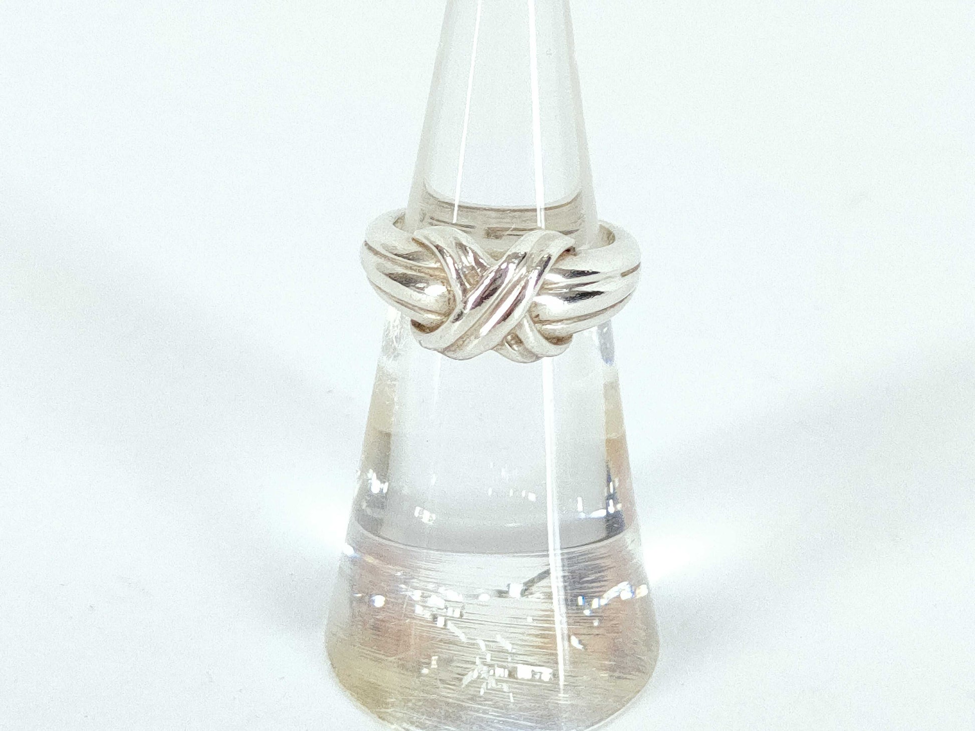 Tiffany & Co. Tiffany Signature Ring