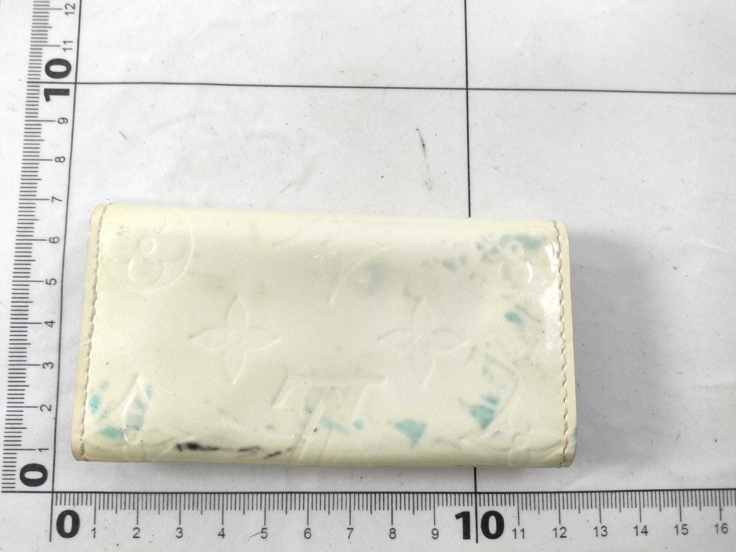 LOUIS VUITTON Vernis LV Zippy Wallet and other Vernis 3 Wallets