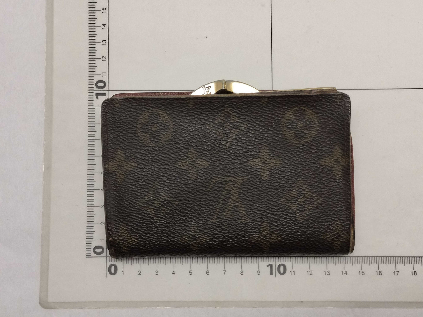 LOUIS VUITTON Monogram Louis Vuitton M61663 Wallet