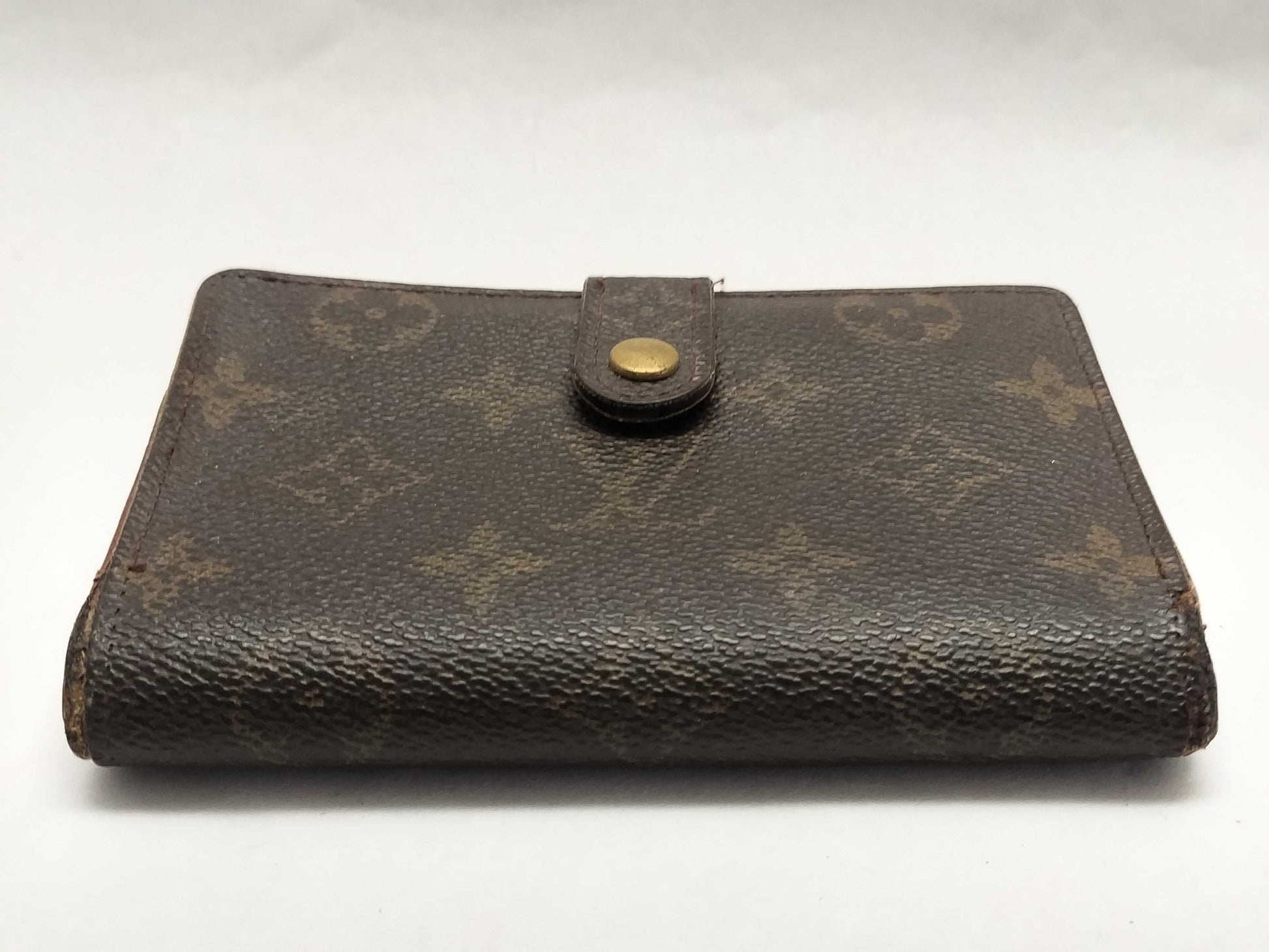 LOUIS VUITTON Monogram Louis Vuitton M61663 Wallet