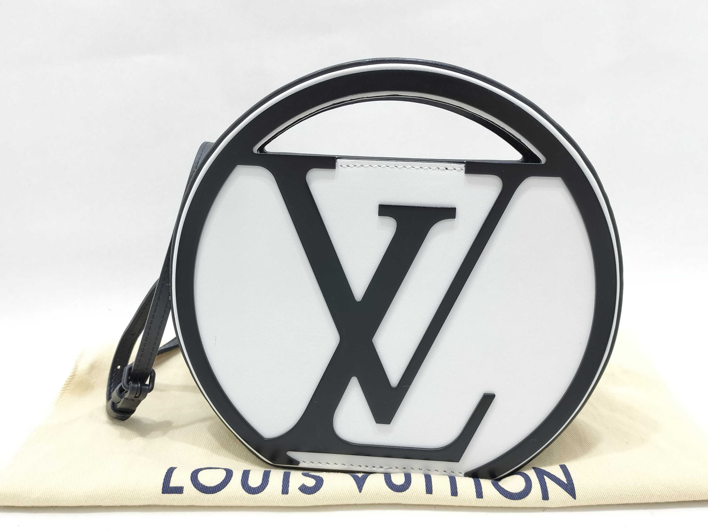 LOUIS VUITTON Circle Around Me Handbag