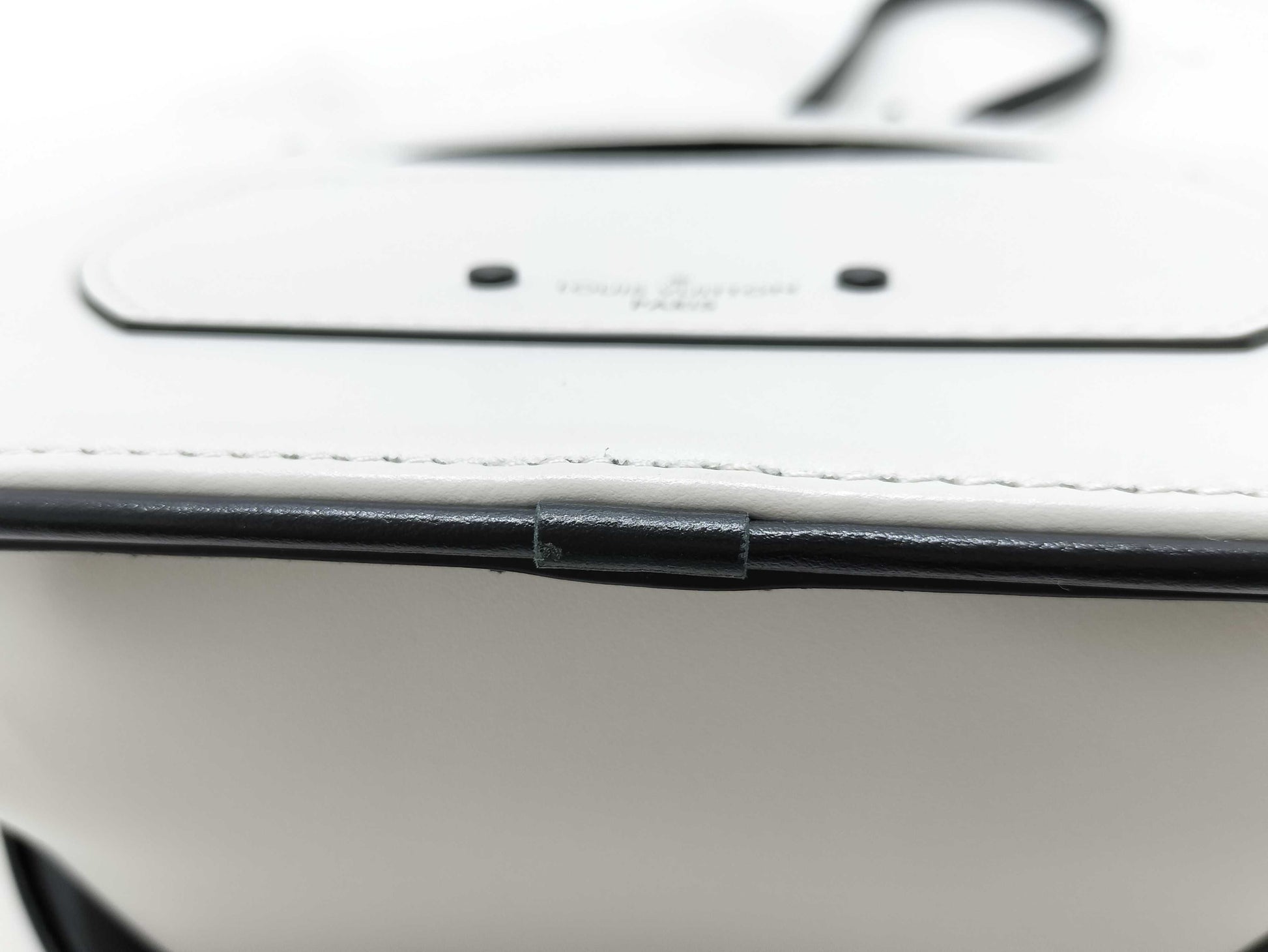 LOUIS VUITTON Circle Around Me Handbag