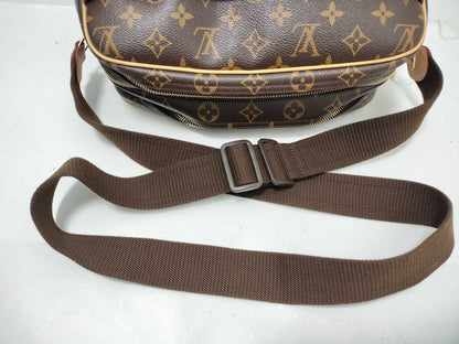 LOUIS VUITTON Monogram Shoulder Bag