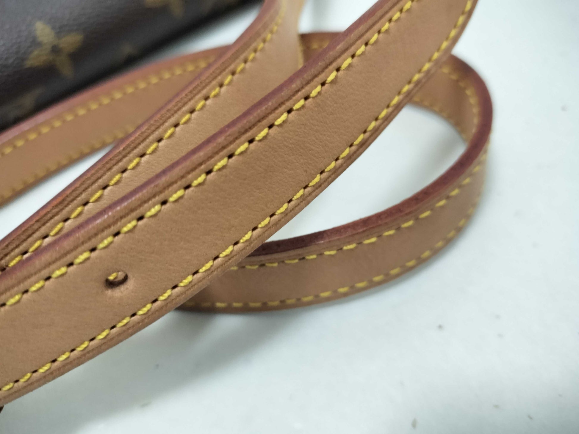 LOUIS VUITTON Monogram Shoulder Bag