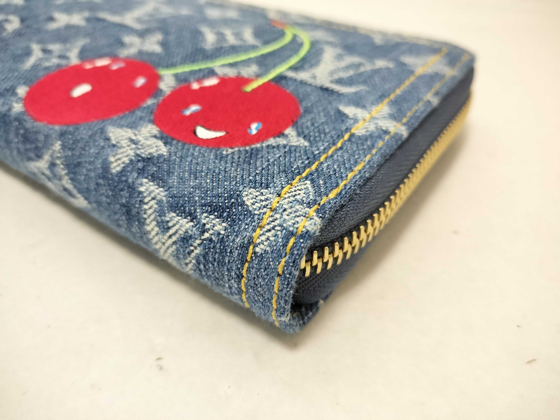 LOUIS VUITTON Vito Wallet Wallet