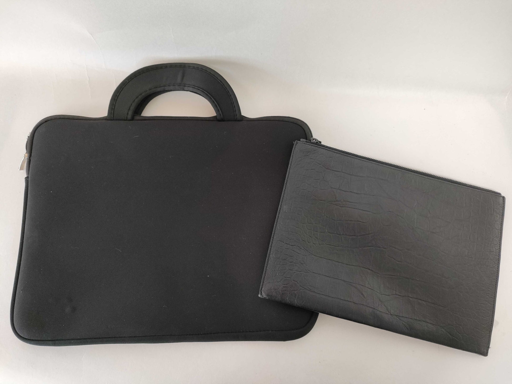 SAINT LAURENT Saint Laurent Clutch Bag Crocodile Black Clutch Bag