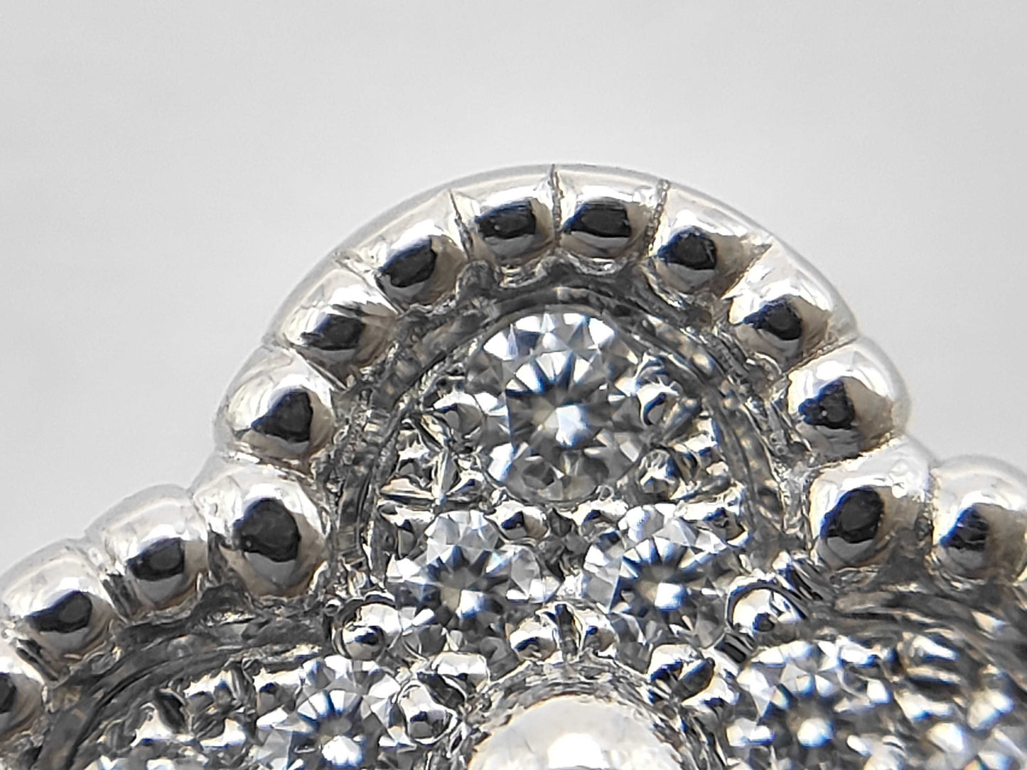 Van Cleef & Arpels Sweet Alhambra Diamond Bracelet in 750 White Gold, 7.8g 