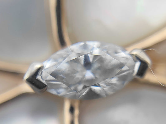 Van Cleef & Arpels de Papillon Shell Diamond Necklace in PG/WG 750, 6.4g 