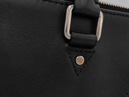 LOUIS VUITTON Epi Porte de Guimingeur M50163 Bag