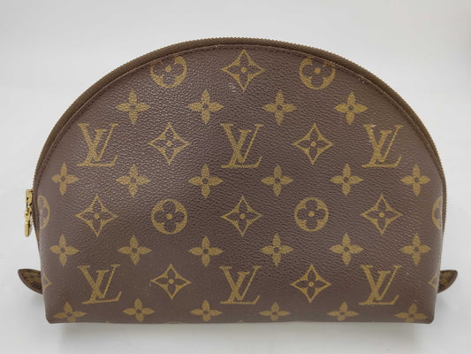 LOUIS VUITTON Toothed Millondo Pouch