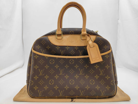 LOUIS VUITTON Monogram Louis Vuitton Monogram Deauville Handbag