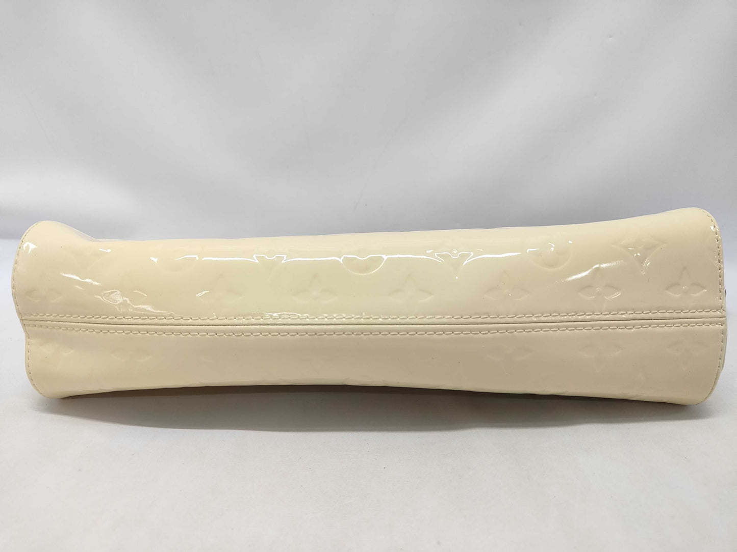 LOUIS VUITTON LV Vernis Roxbury Drive Bag