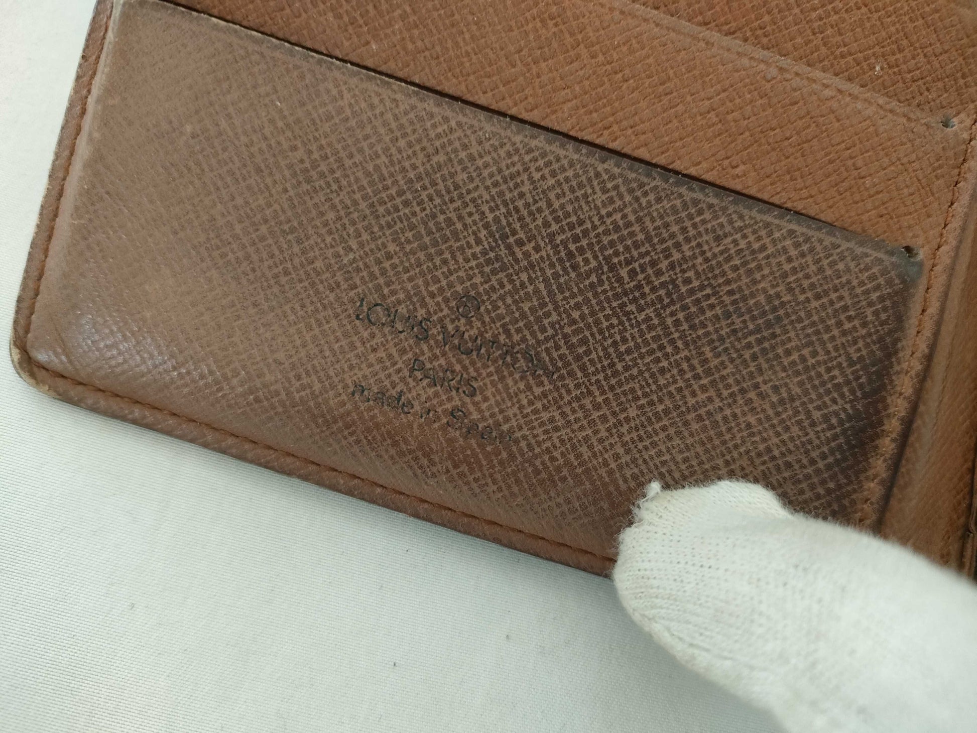 LOUIS VUITTON LOUIS VUITTON Louis Vuitton Wallet and Coin Purse Set of 3