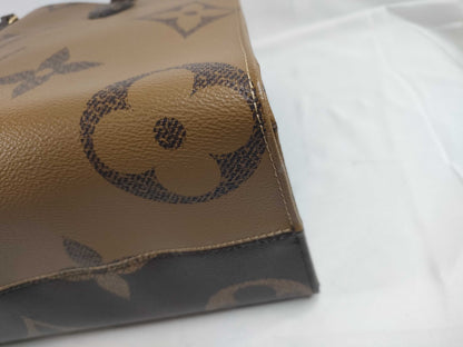 LOUIS VUITTON LOUIS VUITTON M45321 On the Go MM M45321 Tote Bag