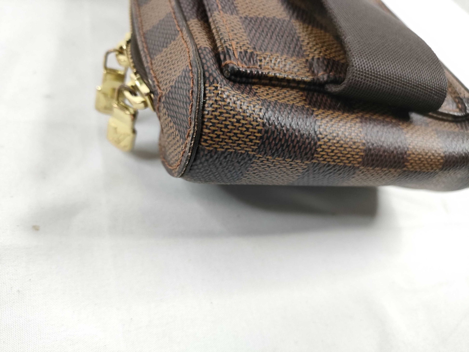 LOUIS VUITTON Damier LOUIS VUITTON Geronimos Shoulder Bag