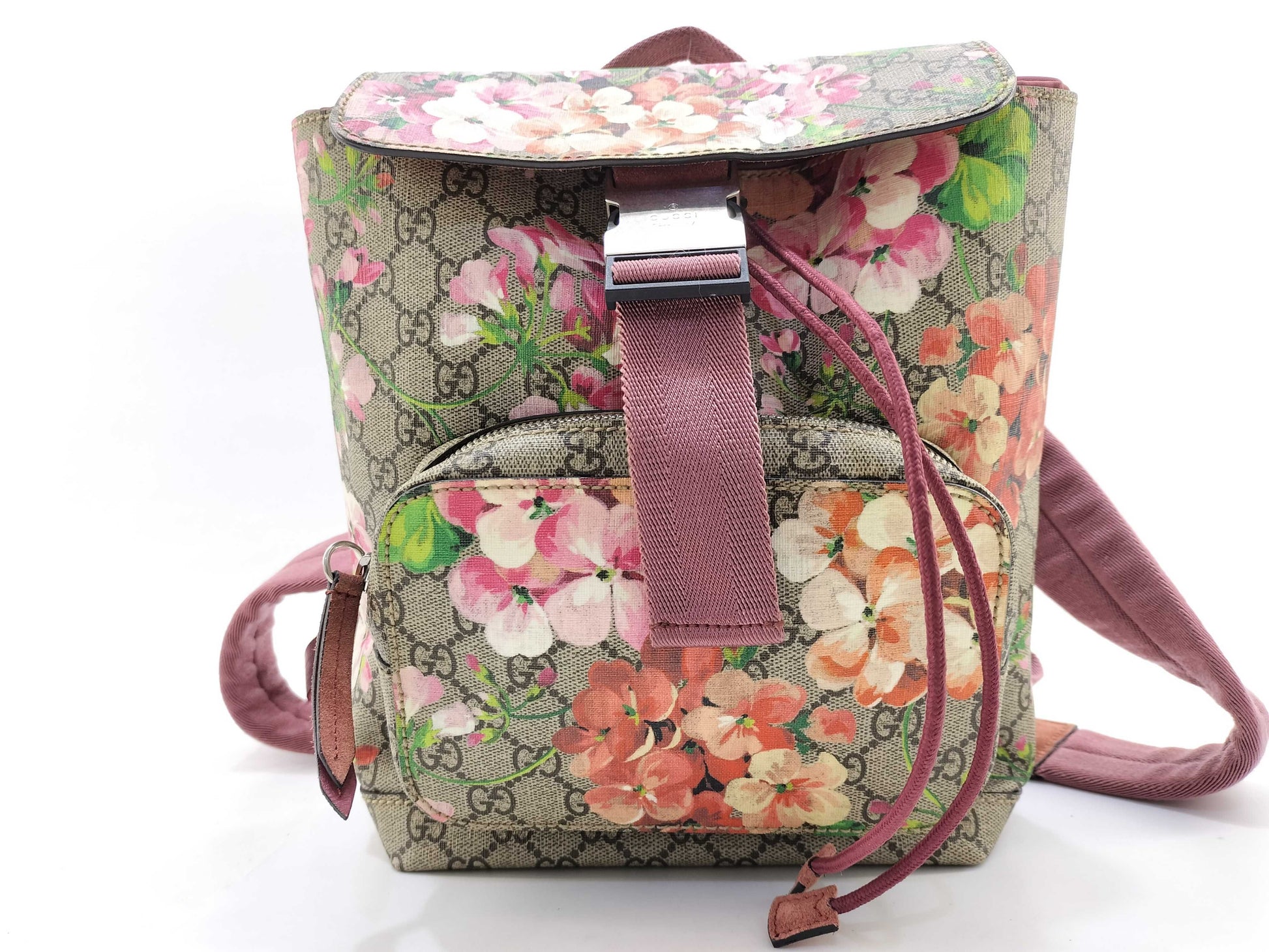 GUCCI GG Supreme Floral Print Backpack in Pink