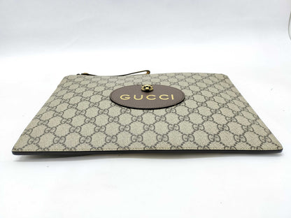 GUCCI GG Supreme Tiger Head Clutch Bag