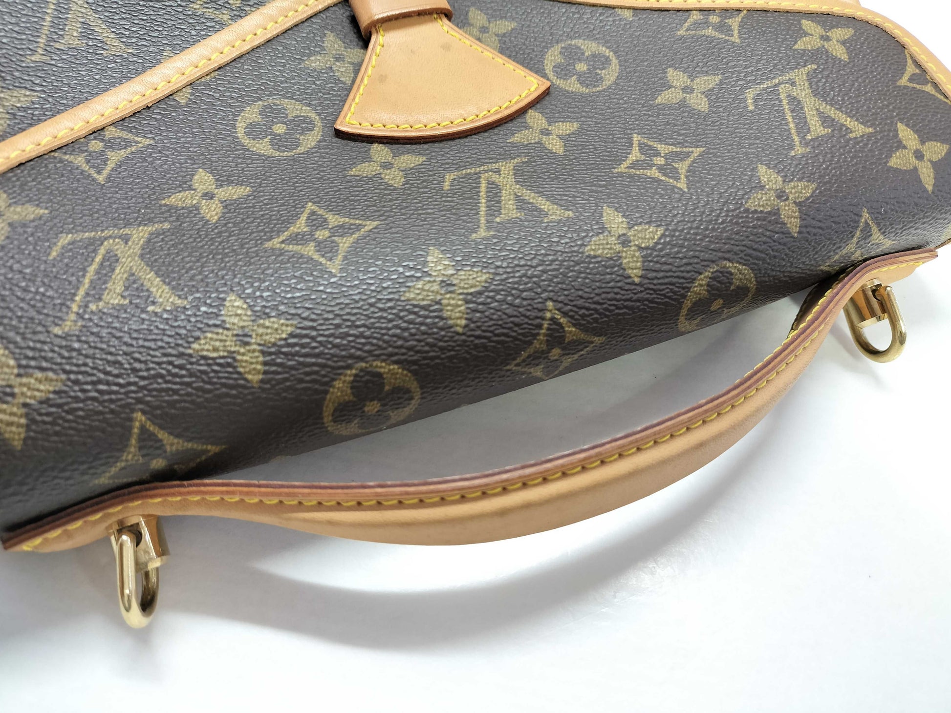 LOUIS VUITTON Monogram Shoulder Bag Shoulder Bag